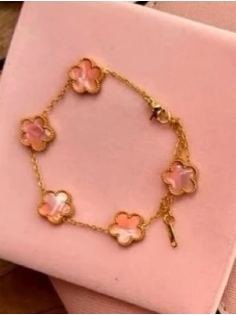 Gold Pink Mother-of-Pearl Clover Bracelet